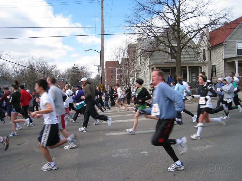 Shamrocks-Shenanagians-08 070.jpg - ... and they are off.